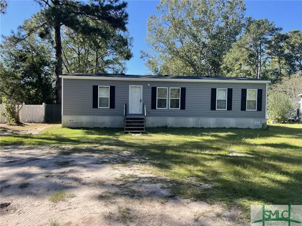 44 2nd Street, Midway, GA 31320