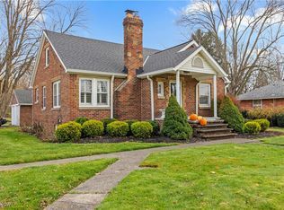 7281 Maddock Rd, North Ridgeville, OH 44039