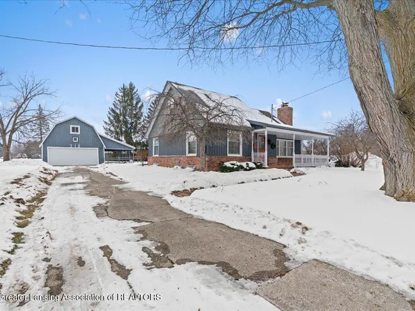 310 E Sturgis St, Saint Johns, MI 48879