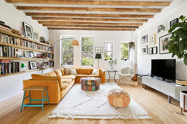 Rented by Compass | media 2