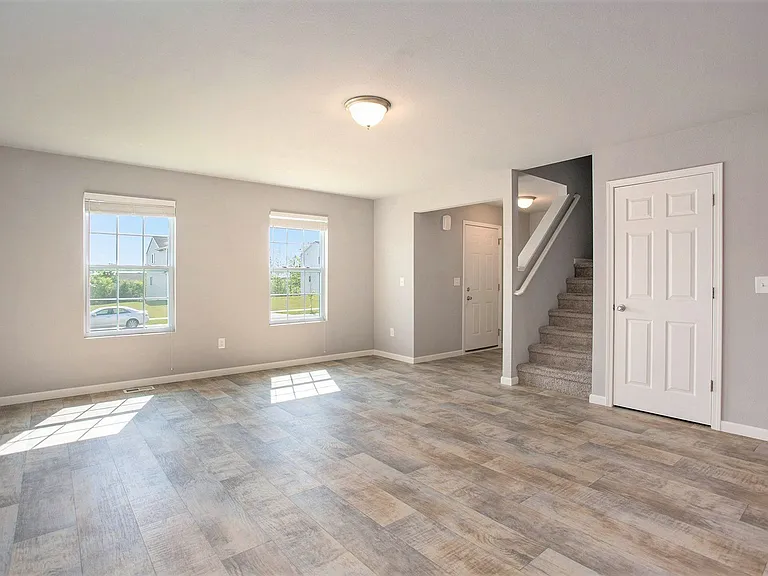 2359 Shadycroft Dr — Photo 9