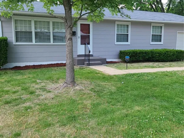 9939 Calumet Dr, Saint Louis, MO 63137