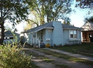 226 W 9th St, Cherokee, OK 73728