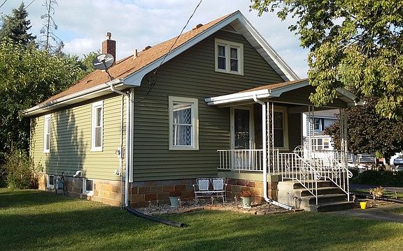 2nd image of 1414 W Lafayette St
