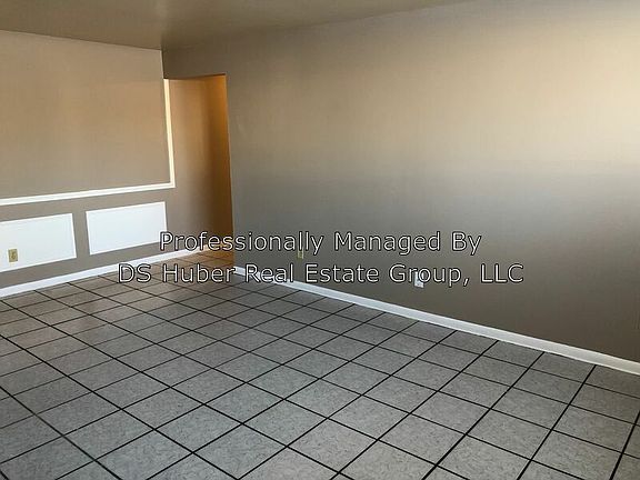 2nd image of 2911 Harwick Dr APT 2