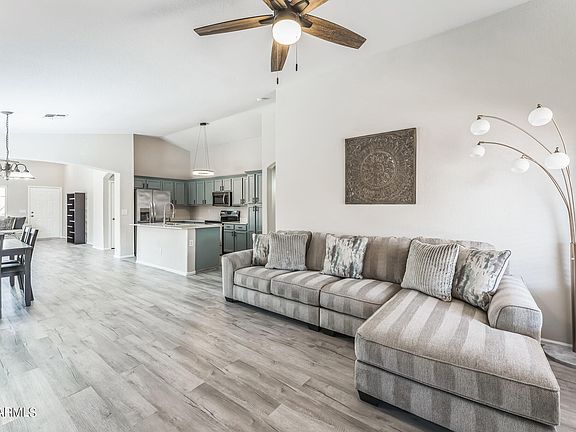 4th image of 943 E MONTELEONE Street