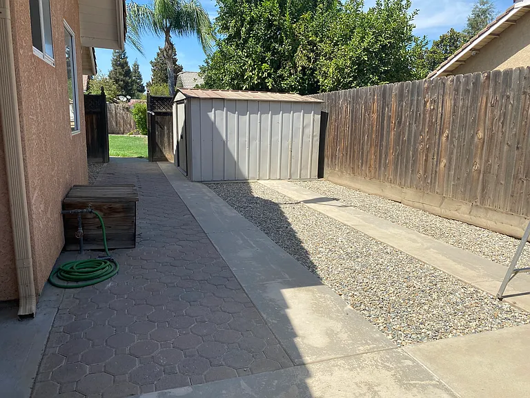 3814 E Paradise Ave — Photo 23