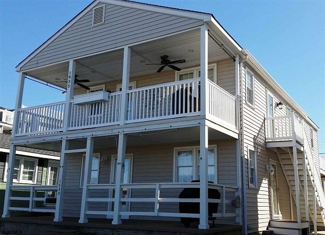 1st image of 1835 Haven Ave #2