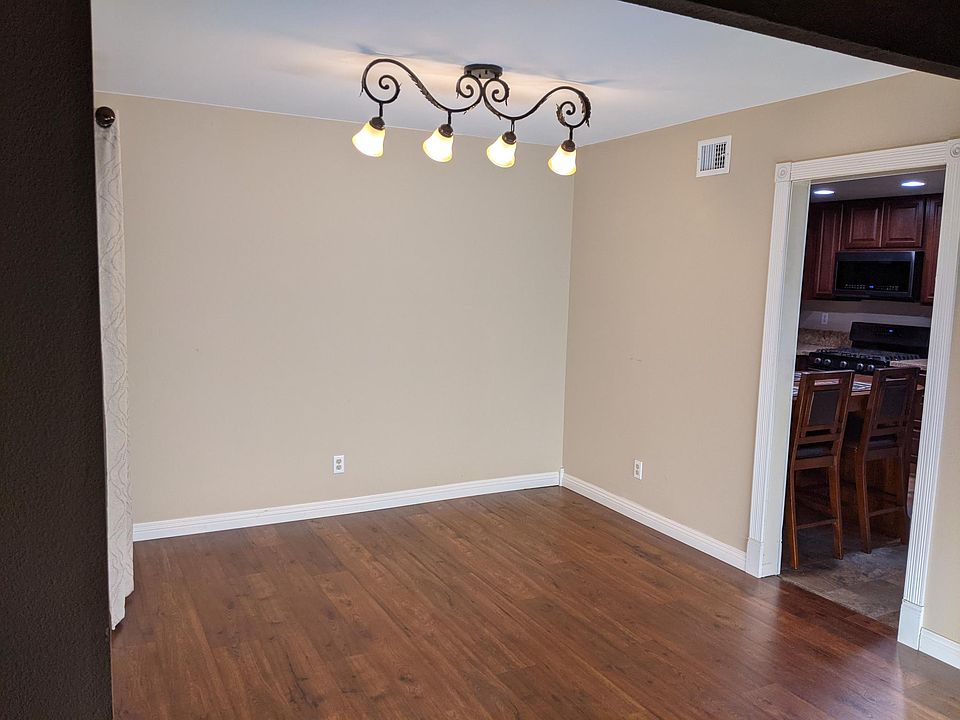 Dining Area next to Kitchen