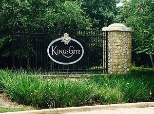 35 Golden Scroll Cir, Spring, TX 77382