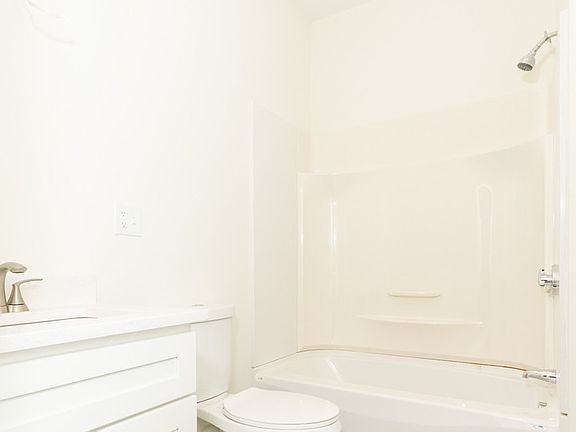 2nd image of 78 W Cottage St #3