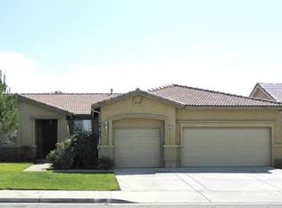 1188 Woodburn Cir, Beaumont, CA 92223