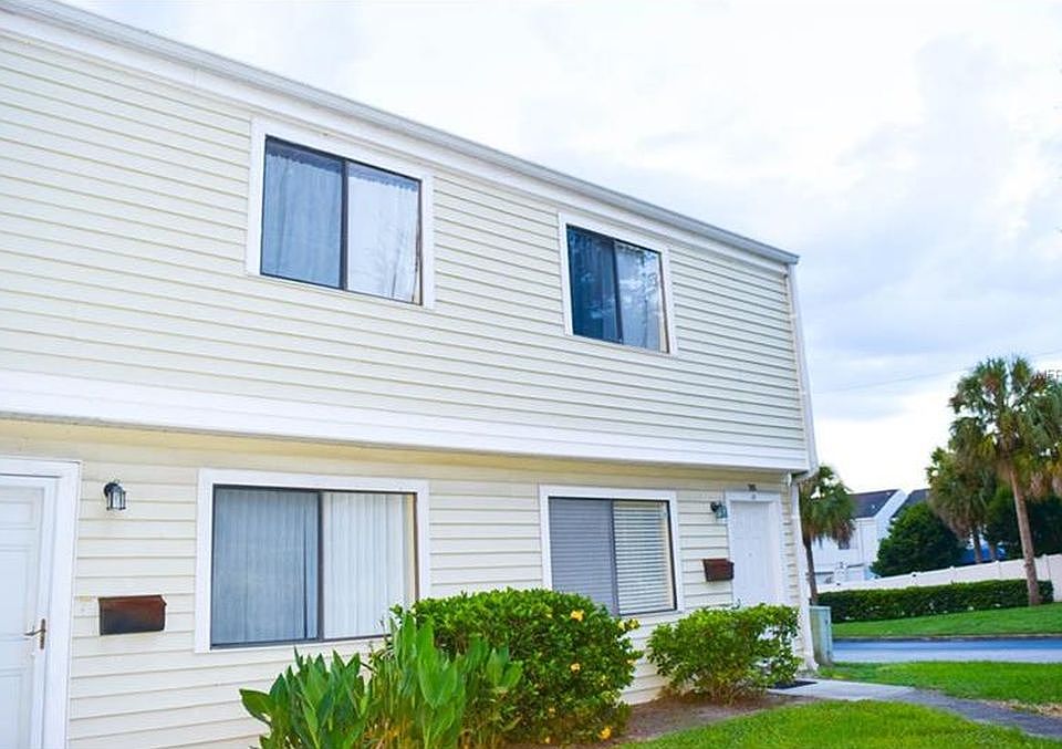 1st image of 670 Leslie Ct