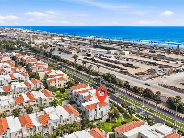 6051 Broadstone Cir, Huntington Beach, CA 92648