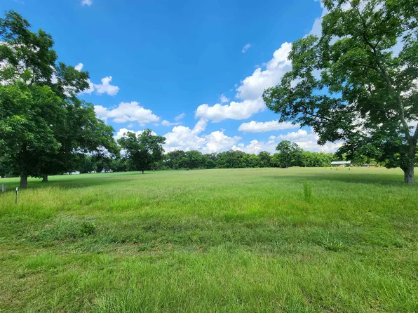 215 S Ojibwa Rd, Monticello, FL 32344