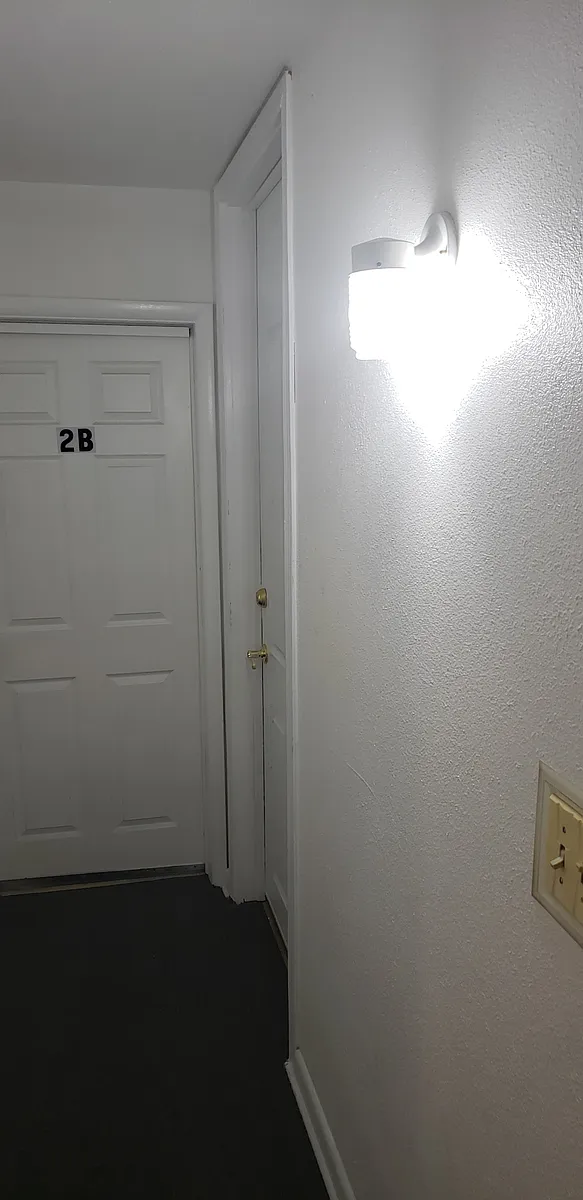 Building Photo - 1415 E 22nd Ave #2A