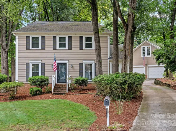 10601 Par Cove Ln, Charlotte, NC 28277