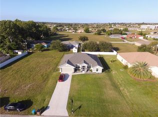 1418 NE 18th Ave, Cape Coral, FL 33909