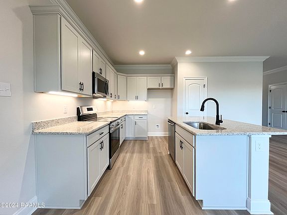 2nd image of 103 Bejeweled Ave