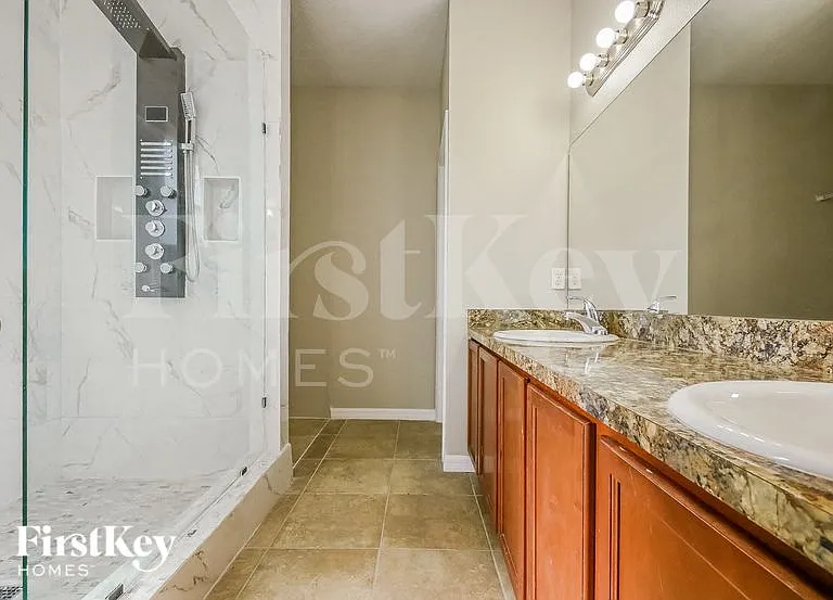 5212 Krenson Woods Way — Photo 9