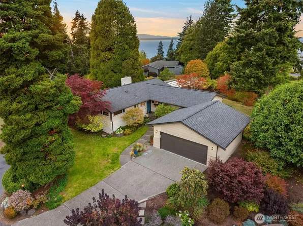 17328 76th Avenue W, Edmonds, WA 98026