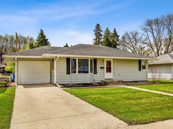 514 22nd Ave N, Fargo, ND 58102