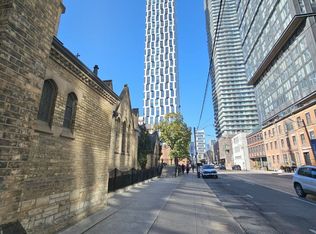 252 Church St #3802, Toronto, ON M5B 1Z2