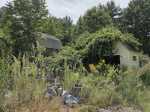 4th image of 92 Fitchburg Rd