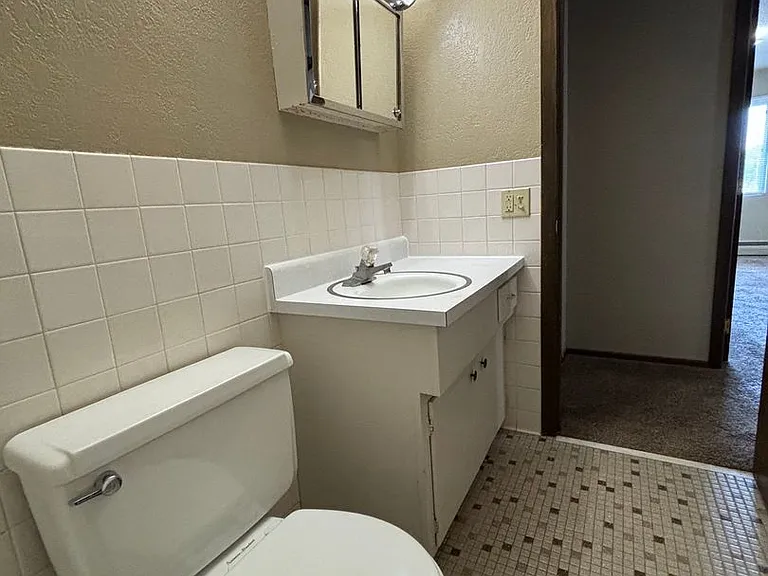 41 Arlington Ave West — Photo 9