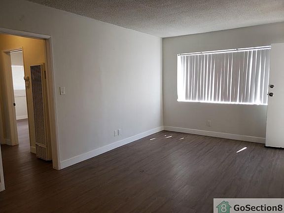 2nd image of 620 W 84th St