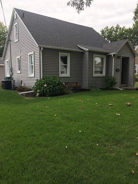 1208 4th ave DeWitt, Iowa
