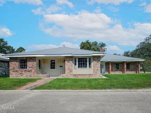 771 N Theater St, Saint Martinville, LA 70582