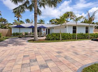 423 Beacon Street, Tequesta, FL 33469