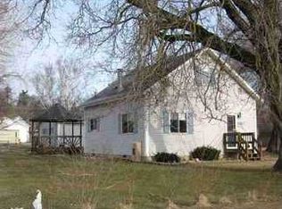 576 N 15th St, Gladstone, MI 49837