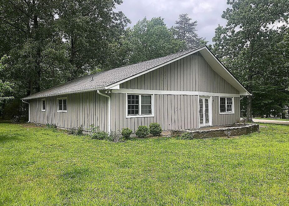 1st image of 103 Anglewood Dr