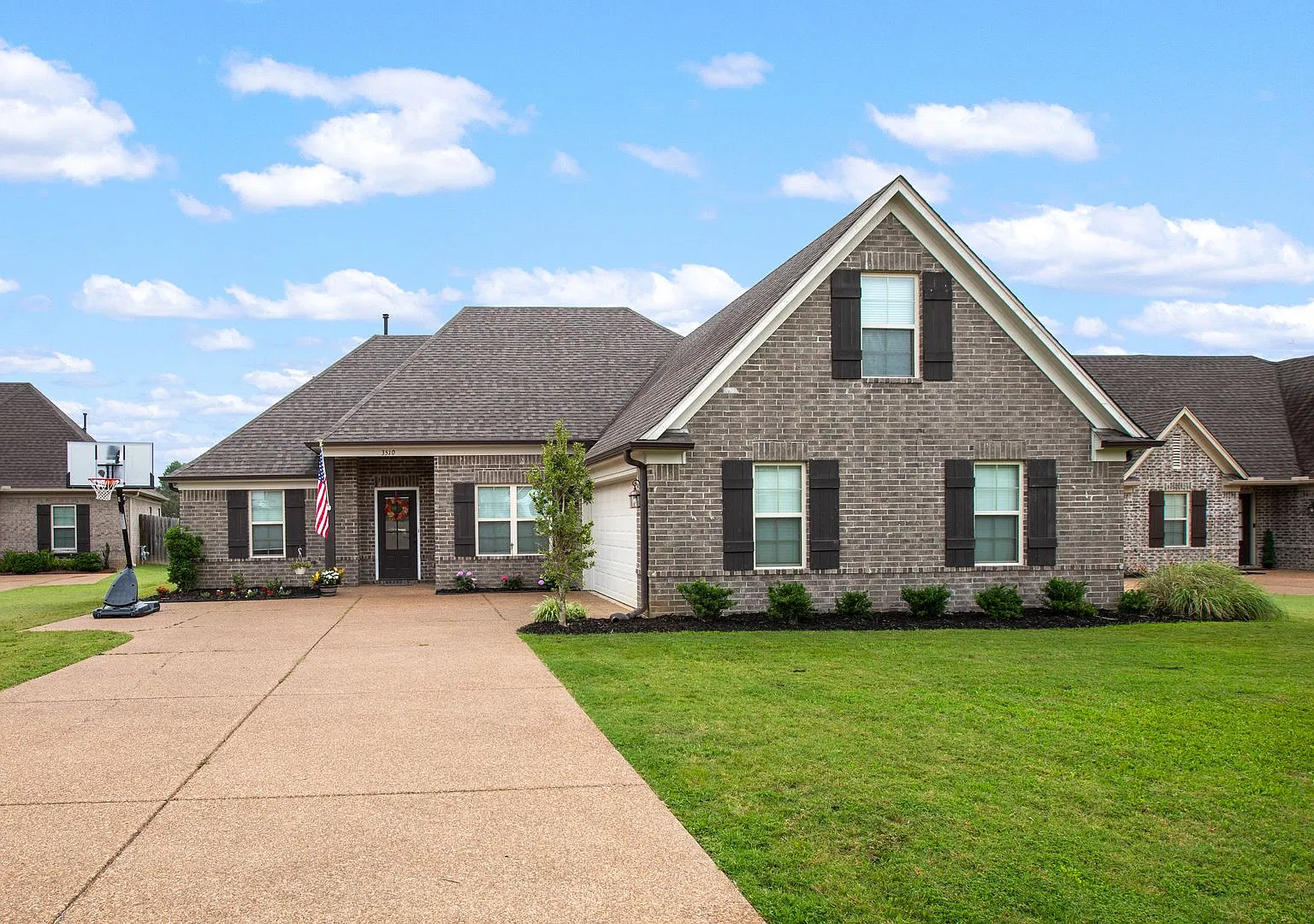 4BR/ 2BA in Southaven minutes from Snowden Grove! — Photo 1