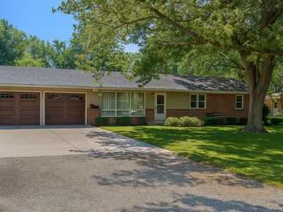 104 Central Ct, Watseka, IL, 60970