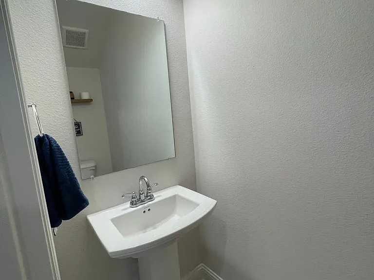 309 Ferndale St — Photo 22
