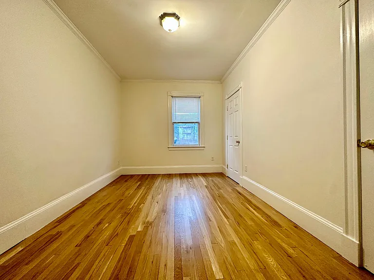 8 White Ave #2 — Photo 13