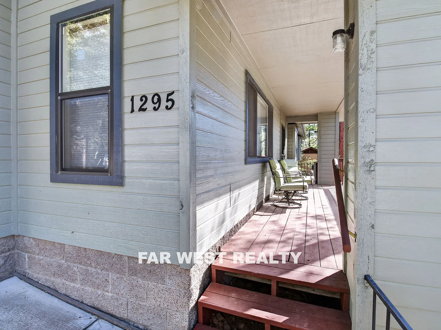 3 bed, 2386 sqft, $2,750 — Photo 2