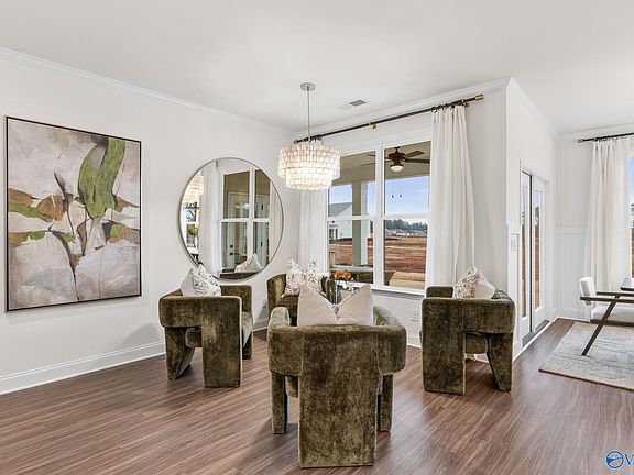 7th image of this home