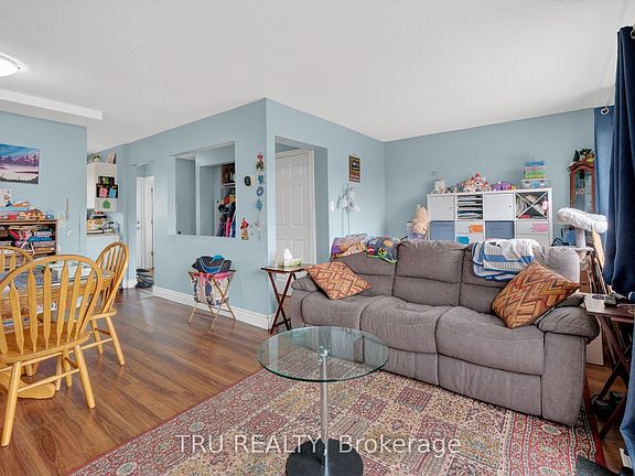 4th image of 369 Mockingbird Dr
