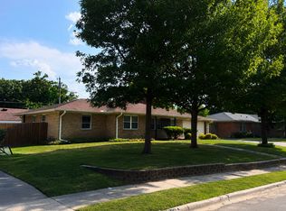 2832 Pritchett Dr, Irving, TX 75061