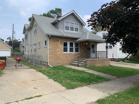 3rd image of 1018 Pearson St #1