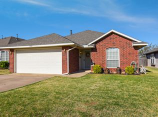 2700 Northern Hills Rd, Norman, OK 73071