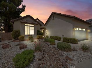11164 Country Club Dr, Apple Valley, CA 92308