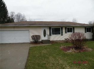 905 Forest St, Charlotte, MI 48813