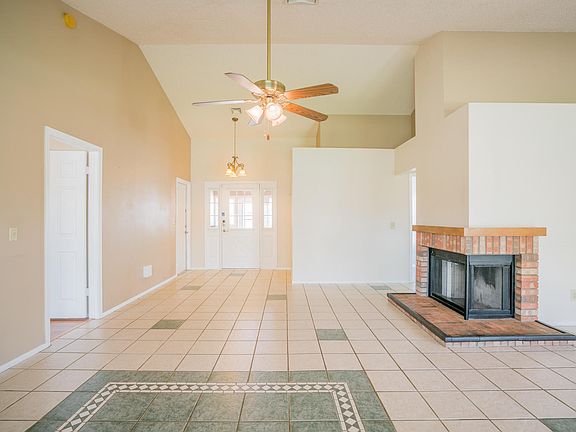 2nd image of 12693 N 84th Ln
