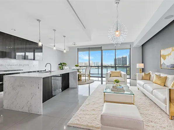 3300 NE 188th St APT 611, Aventura, FL 33180