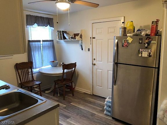 3rd image of 534 McBride Ave